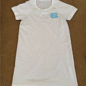 Lululemon chapel hill swiftly